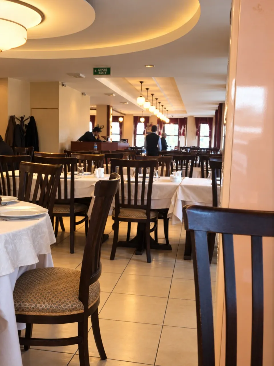 Sultanzade Eyüp — restoran tasarımı · 200 m² görünümü 4