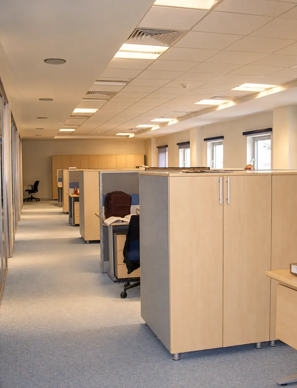 Güngen Denizcilik — ofis ve yönetim alanı · 1.600 m² görünümü 11