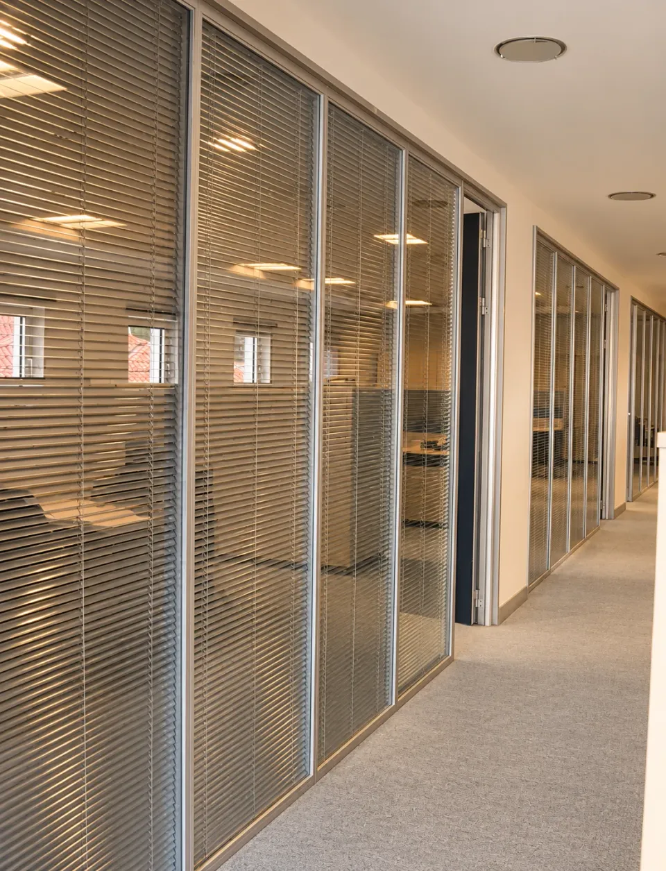 Güngen Denizcilik — ofis ve yönetim alanı · 1.600 m² görünümü 13