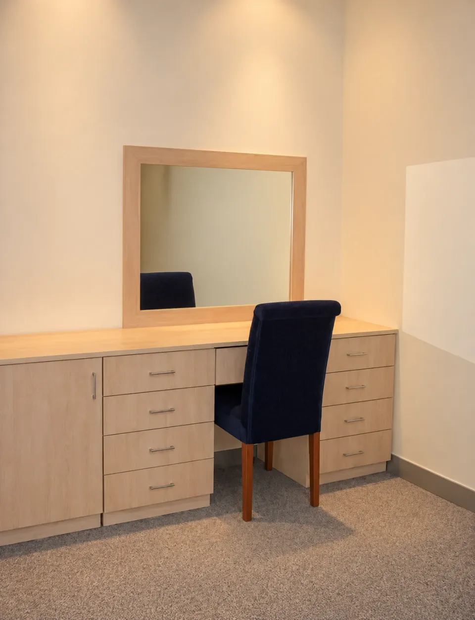 Güngen Denizcilik — ofis ve yönetim alanı · 1.600 m² görünümü 10