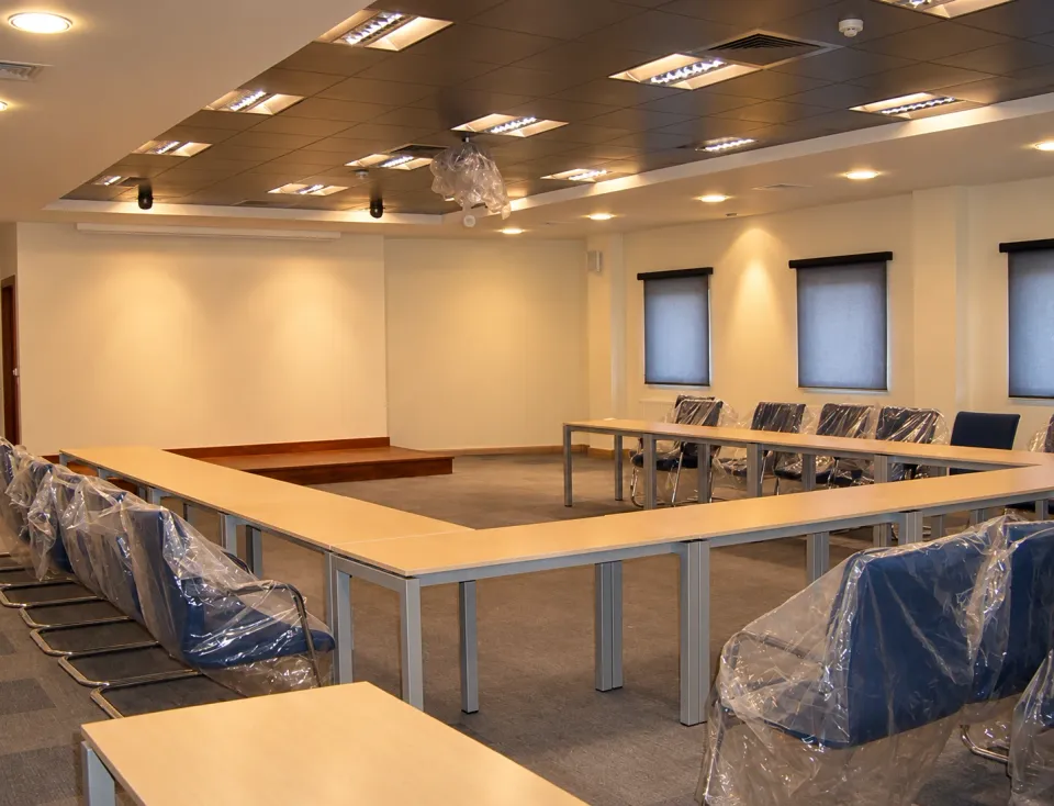 Güngen Denizcilik — ofis ve yönetim alanı · 1.600 m² görünümü 5
